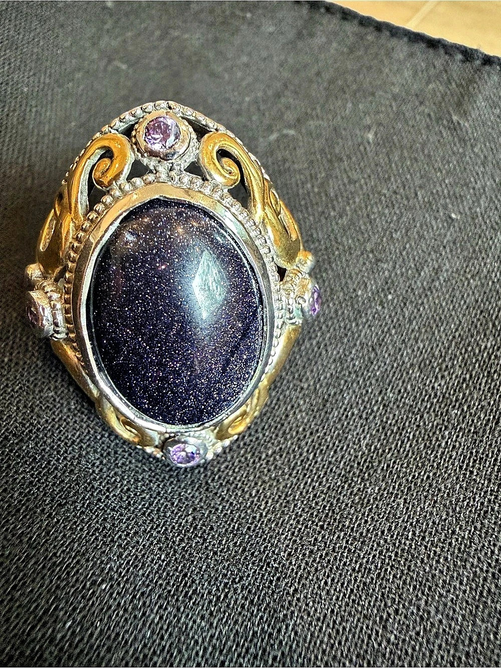 Karis Oval Gemstone Ring US 6.75 Good
